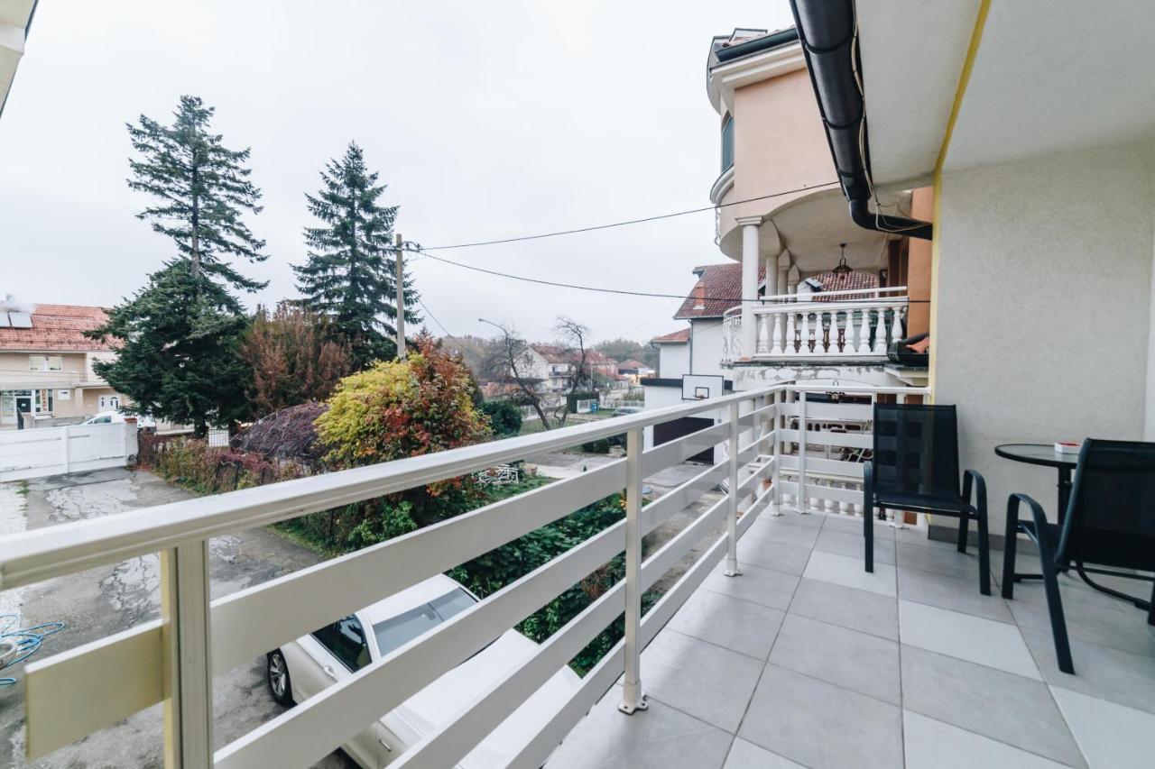 Garni Hotel Radovic 크라구예바츠 외부 사진